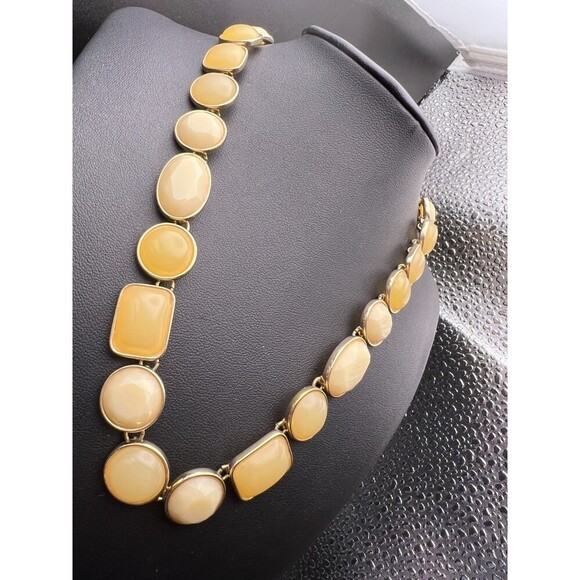 Banana Republic Neutral Stone Necklace - Picture 5 of 10